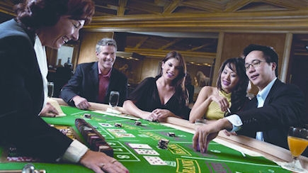 How do baccarat tournaments work?